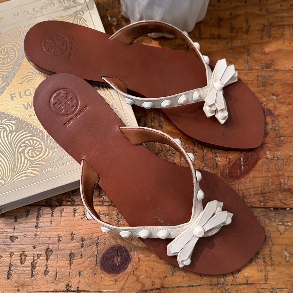 Tory Burch “Aurora” Studded Sandals with Bow Size 8.5 - Picture 4 of 9
